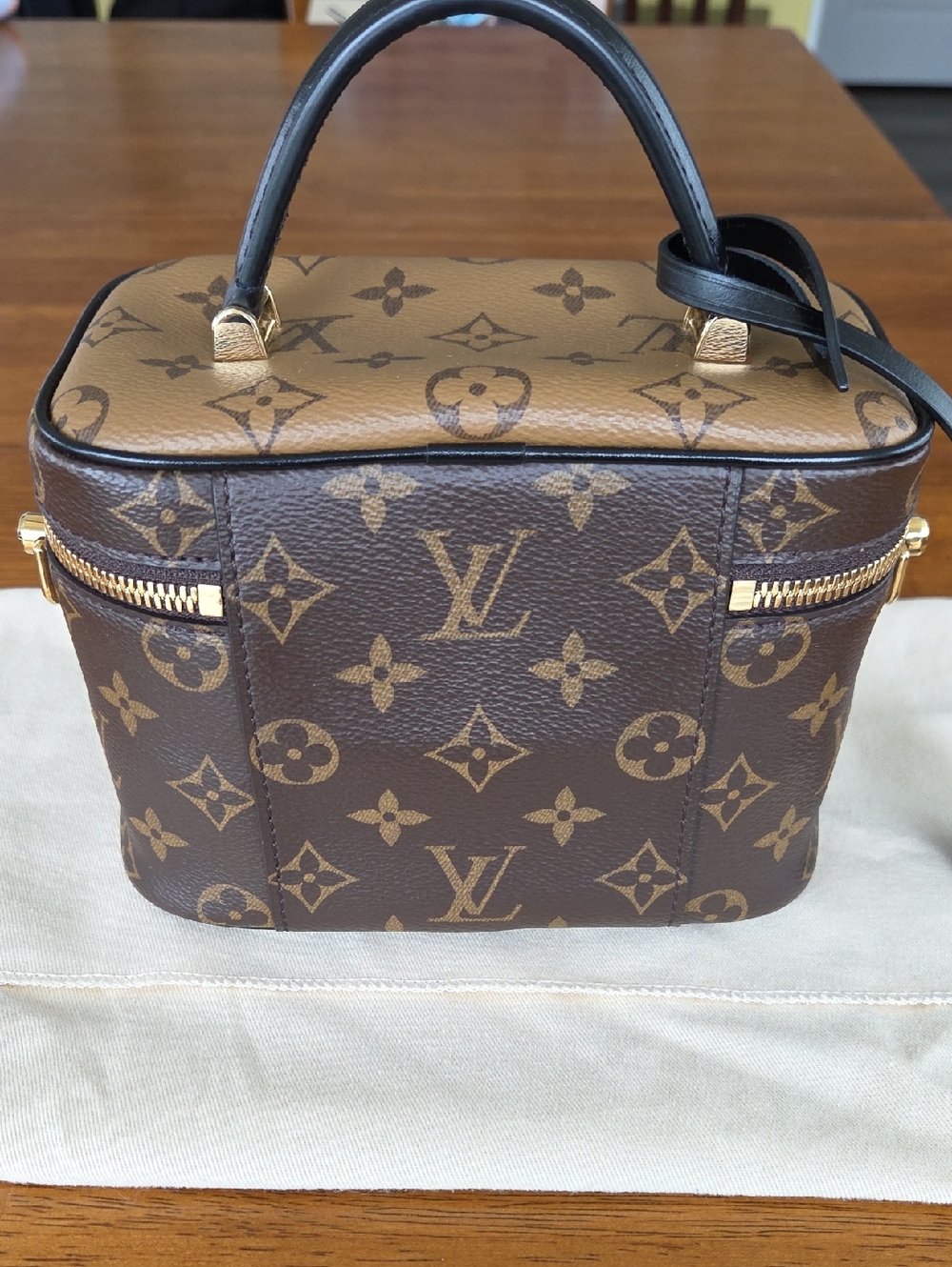 Louis Vuitton Brown Reverse Monogram Vanity Case - Picture 2 of 10